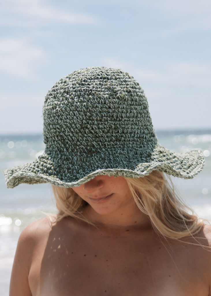 Polly Short Brim Hat / Aloe