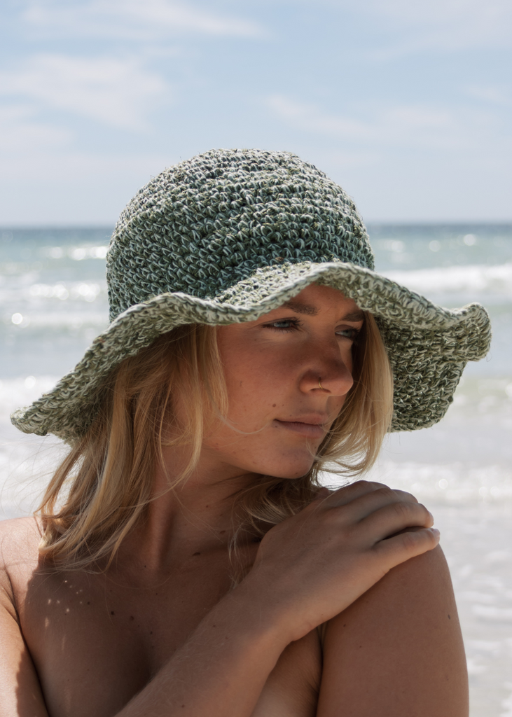 Polly Short Brim Hat / Aloe