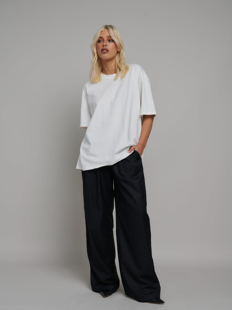BOYFRIEND T-SHIRT - WHITE