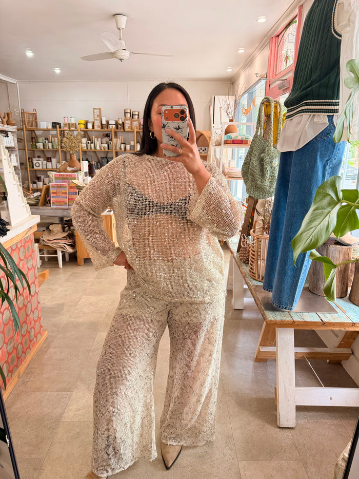 Wide leg sequin flare pant, Mika and max 