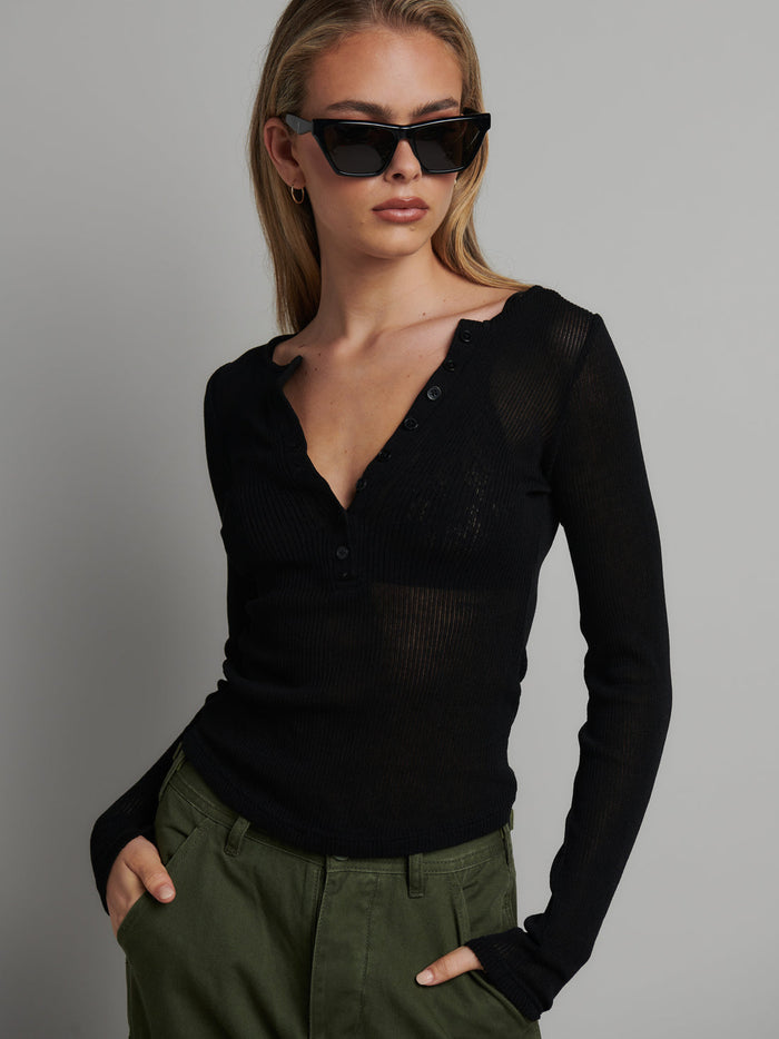 XAVIER BUTTON TOP - BLACK