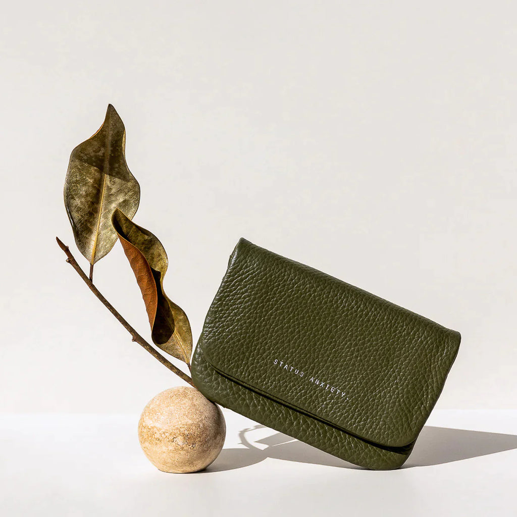 IMPERMANENT Khaki