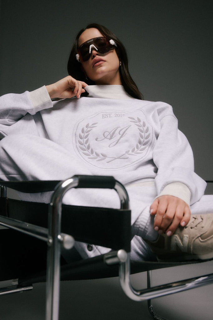 AJ Crest Turtleneck Sweatshirt Cloud