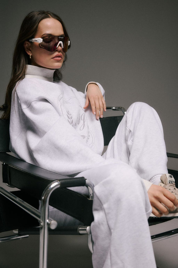 AJ Crest Turtleneck Sweatshirt Cloud