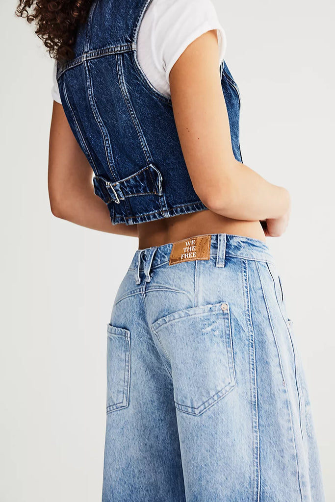 Barrel Jean Barnyard Blue