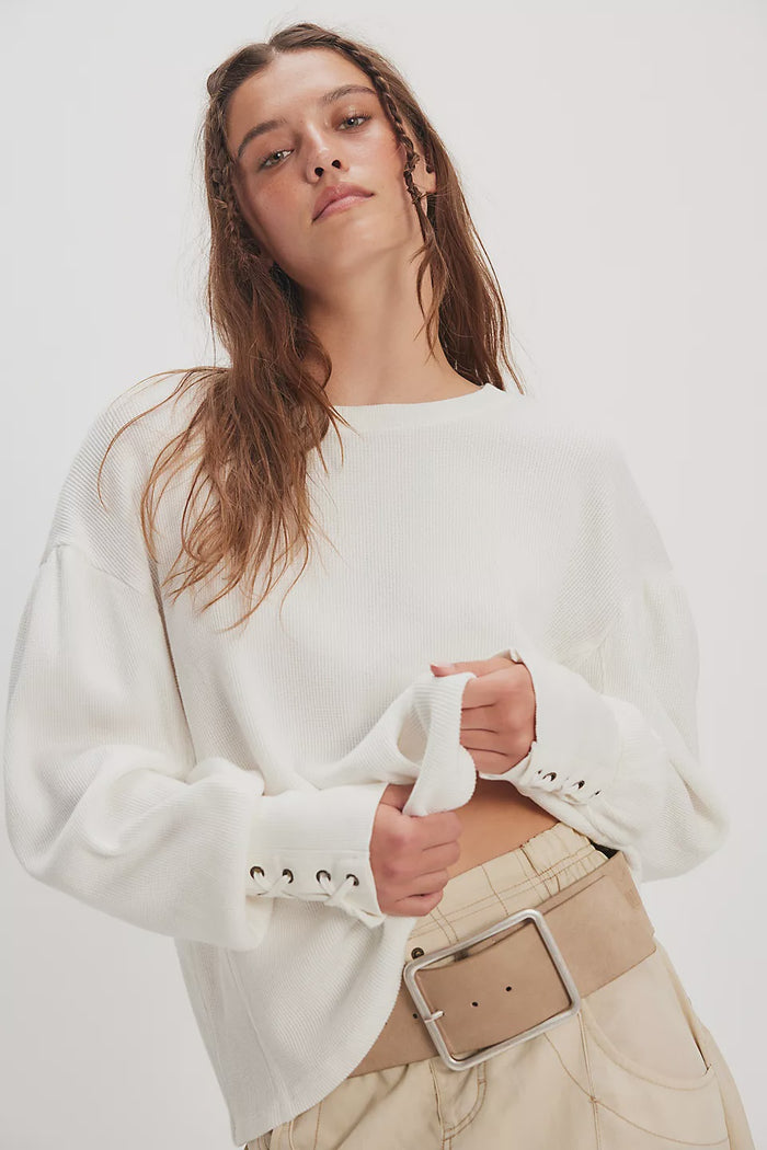 Lapis Cuff Clean Ivory