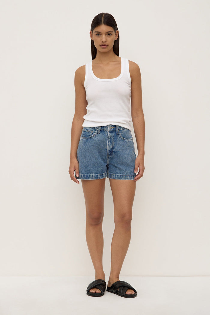 Boxy denim short assembly label, Mika and max