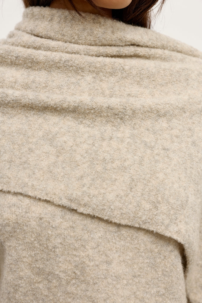 Soba Scarf Urchin