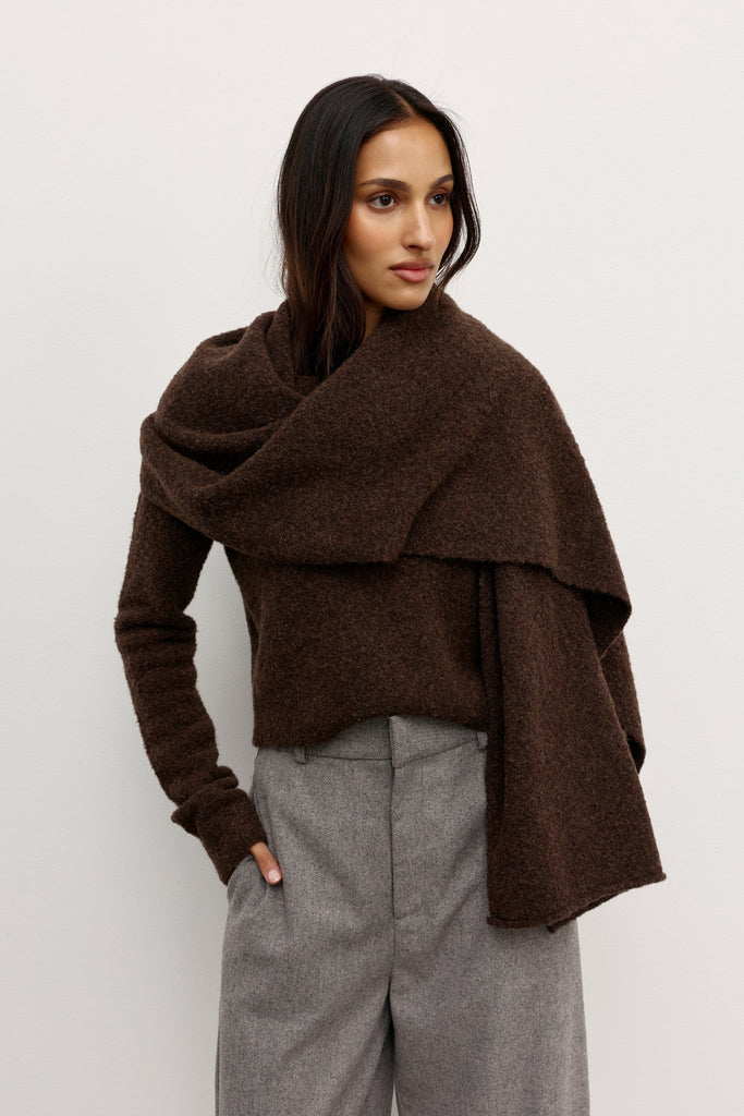 Soba Scarf Bear
