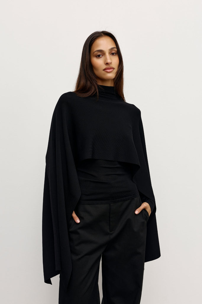 Sorella Poncho Black