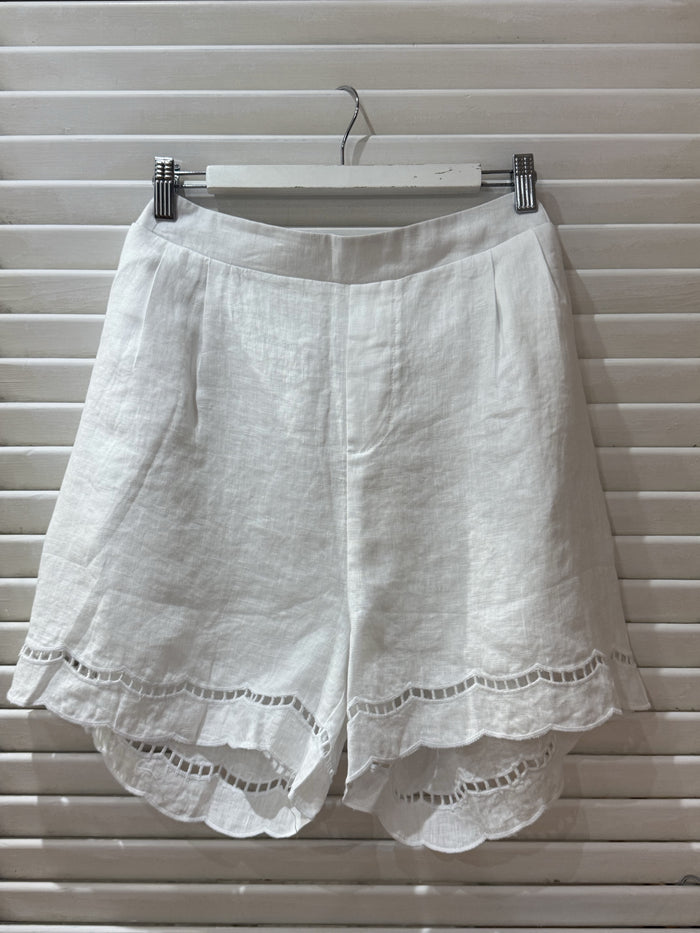 Blanche Linen Lace Cut Short White