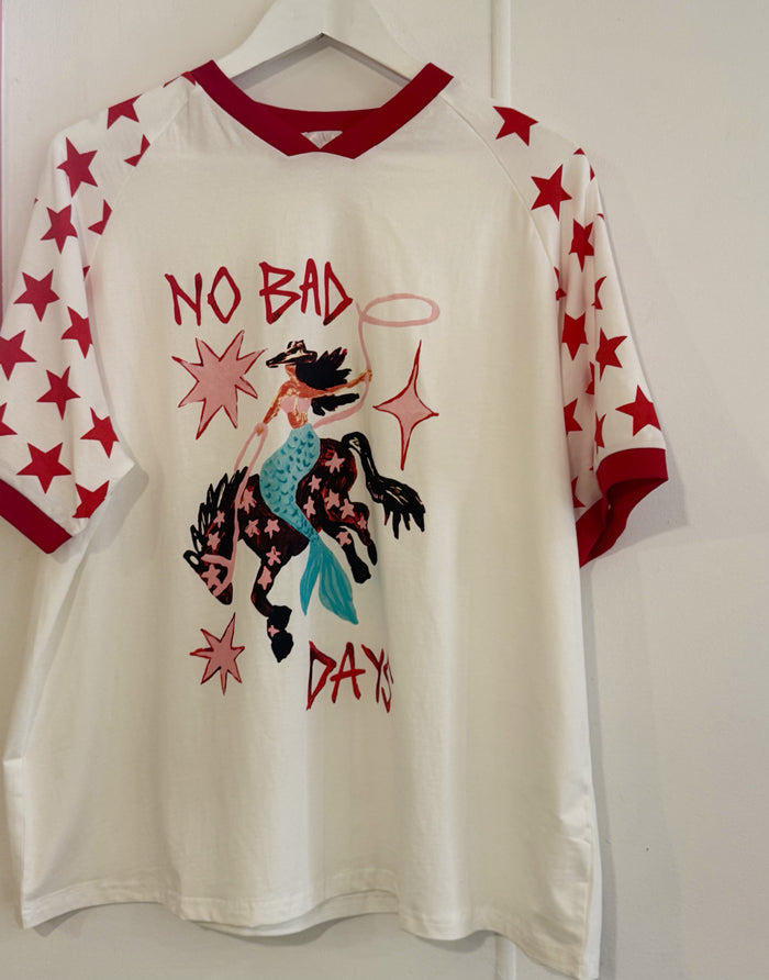 No bad days tee, by Frankie, Mika and max 