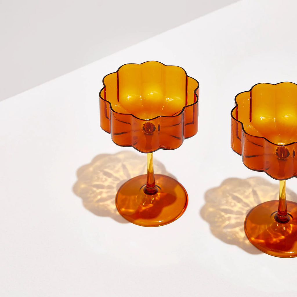 TWO WAVE COUPE GLASSES - AMBER