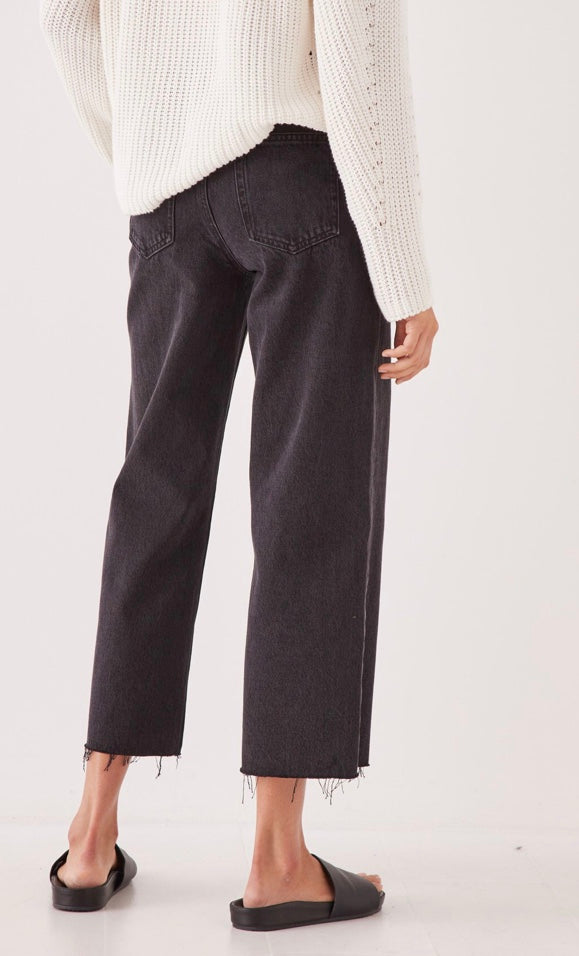 HIGH WAISTED FLARE JEANS WASHED BLACK