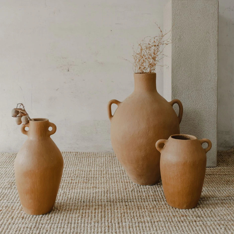 GERTRUDE TALL VESSEL | TERRACOTTA